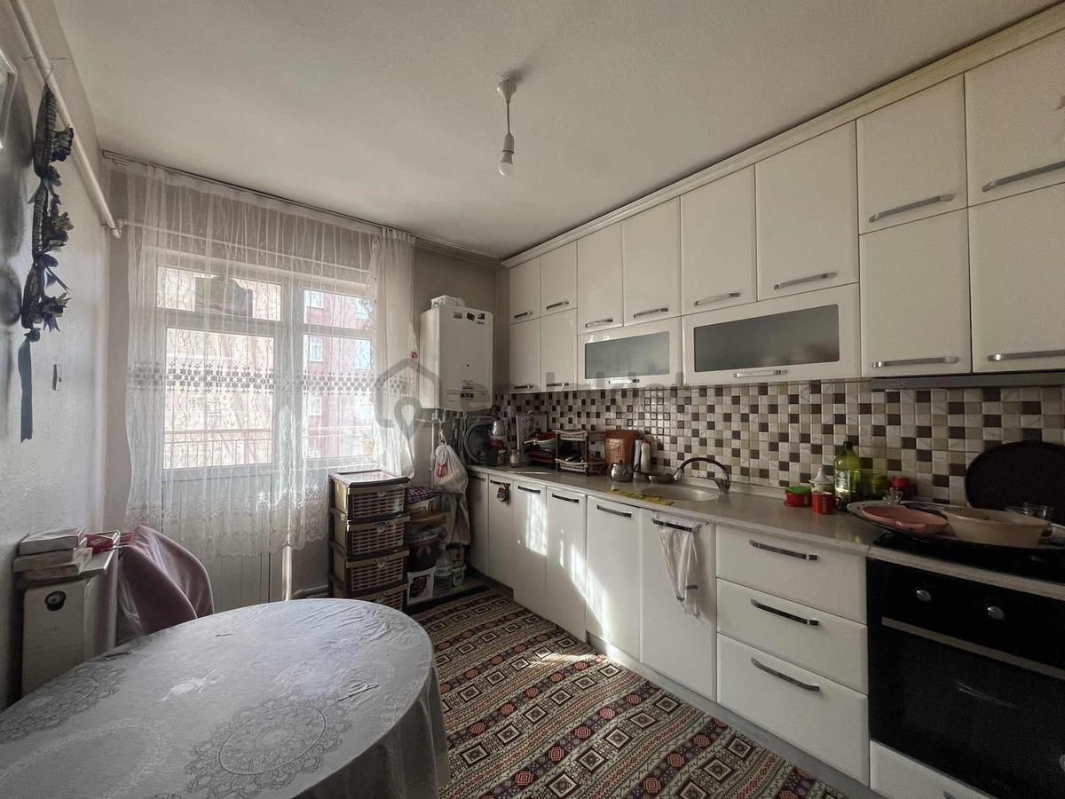 Aslanlı Kışla Cadde'sine Cephe 3+1 Satılık Hesaplı Daire - 13
