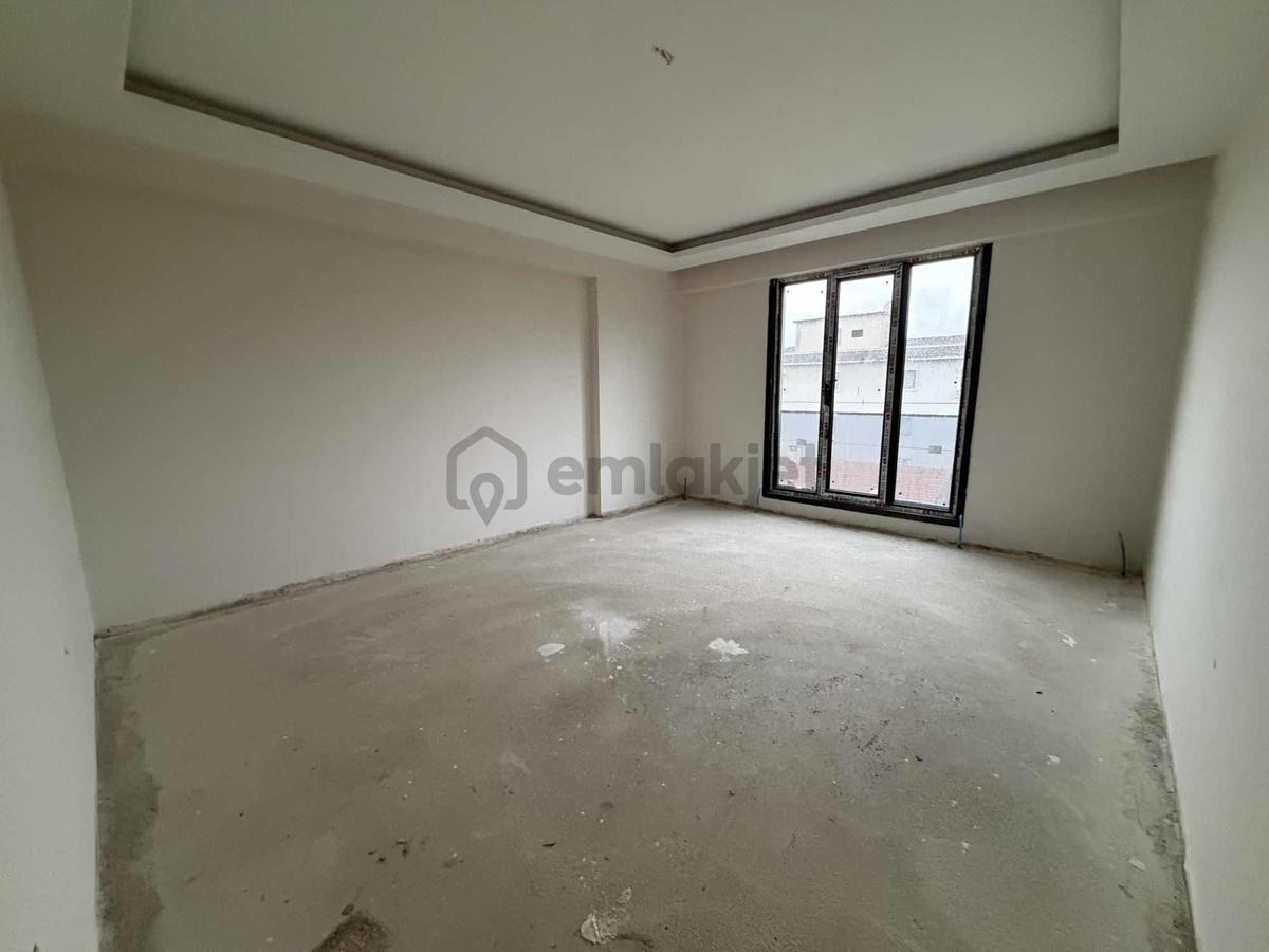 Kartal E-5 Yolu Üzerinde Toki Yanı Lüks 2+1 Satılık Daire