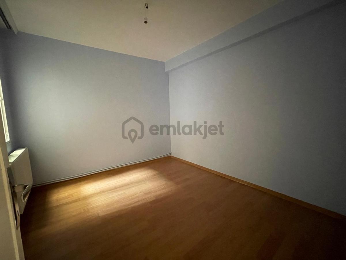 Bostanlı Mahallesi Sahile Yakın 2+1 Kiralık Daire - 14