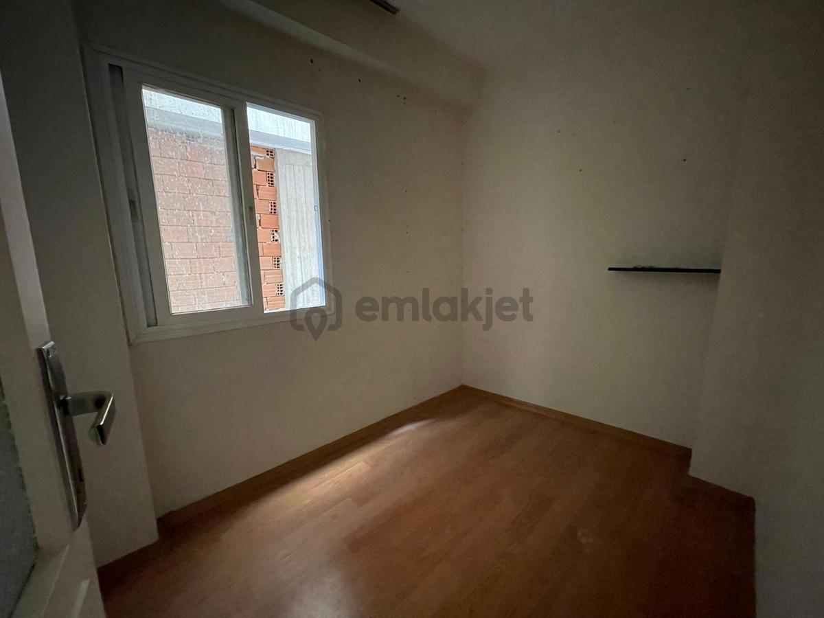 Bostanlı Mahallesi Sahile Yakın 2+1 Kiralık Daire - 21