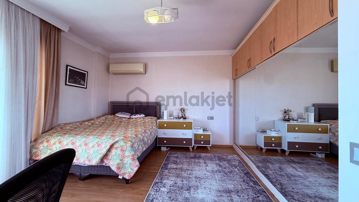 Mavişehir Modern 1 Sitesinde 4+1 Dubleks Daire - 16