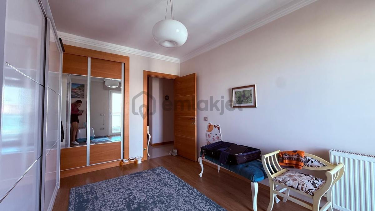 Mavişehir Modern 1 Sitesinde 4+1 Dubleks Daire - 12