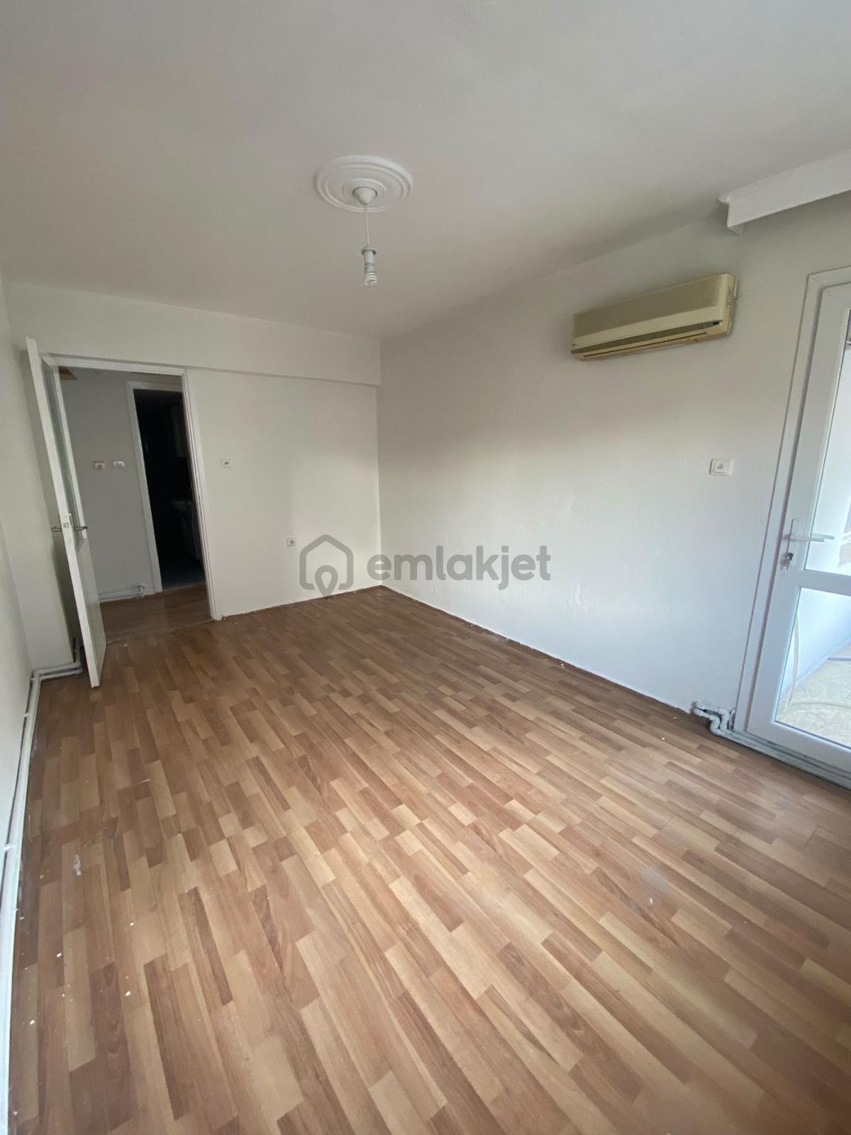 Sahibinden Bornova Nın En Mevki Yerinde Kiralık - 9