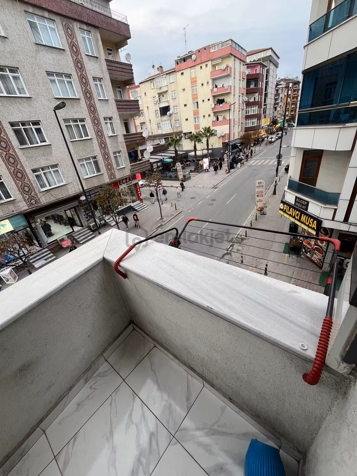 Bahçelievler Hürriyet Mahallesi'nde Satılık 2+1 Daire - 22