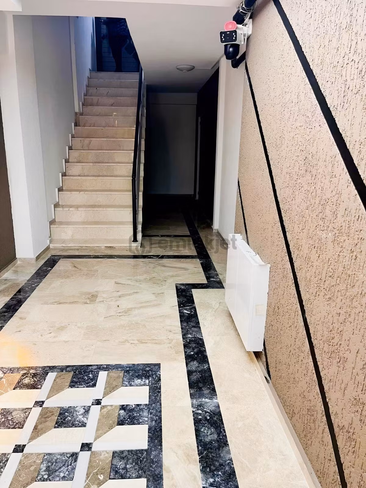 Üçevler Mahallesi'nde Kiralık1+1 Daire/home Ofis - 9