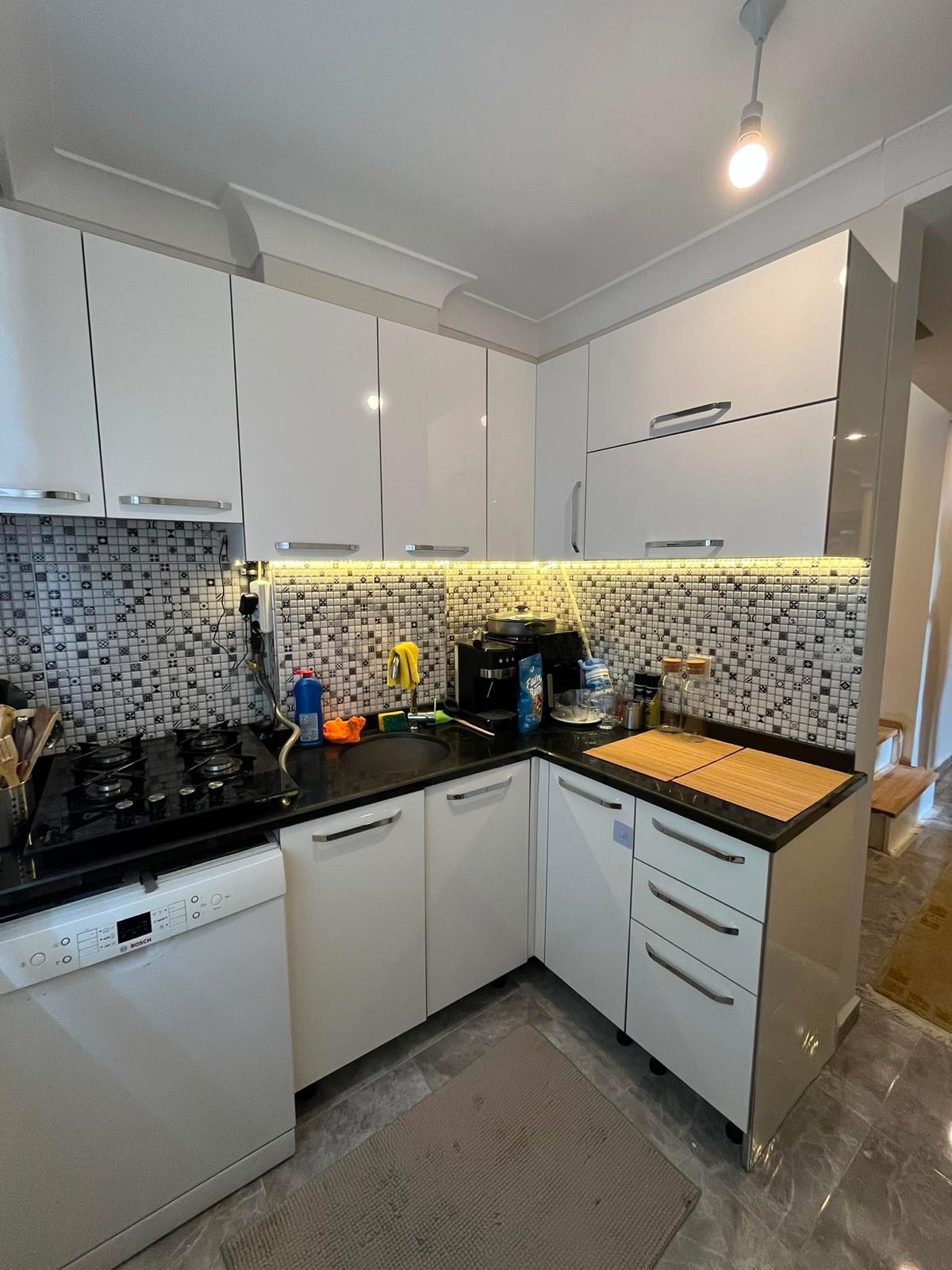 Çekmeköy Mimar Sinan Mahellesi'de Satılık 2+2 Dubleks Daire - 8