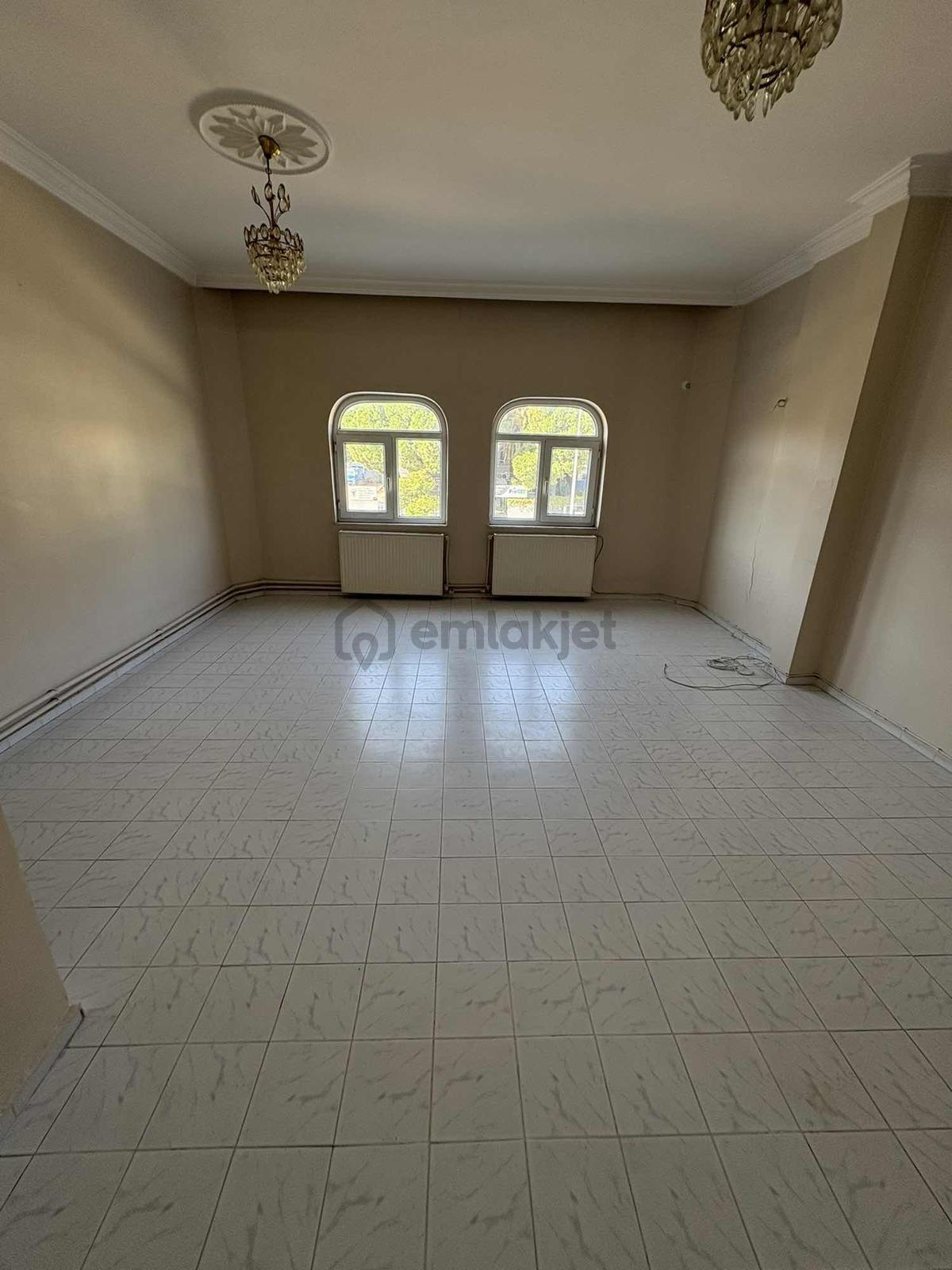 Bergama Tariş Karşısı 80 M2 2+1 - 16