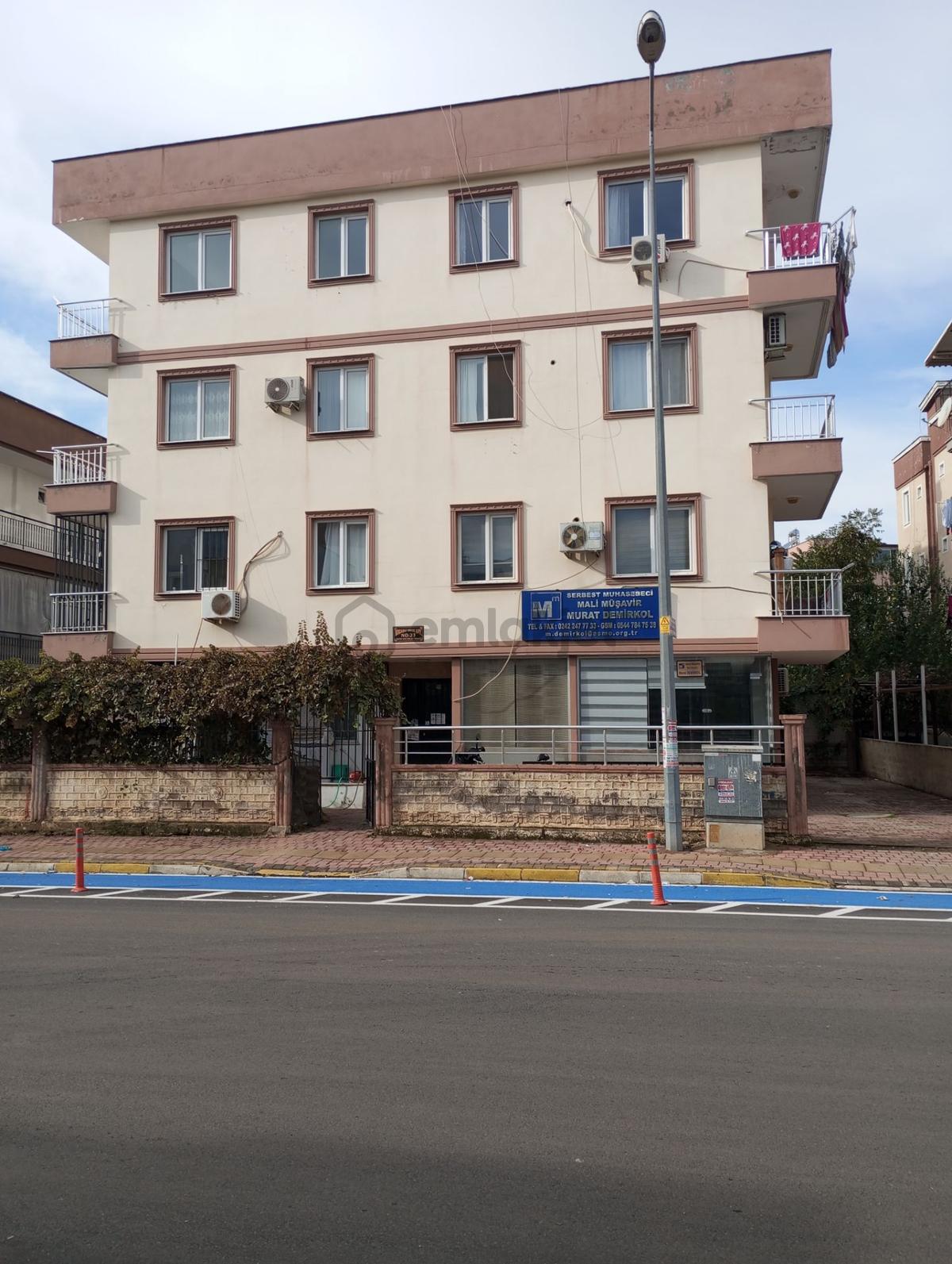 Sahibinden Kepez Belediyesi Yakını Katta Daire
