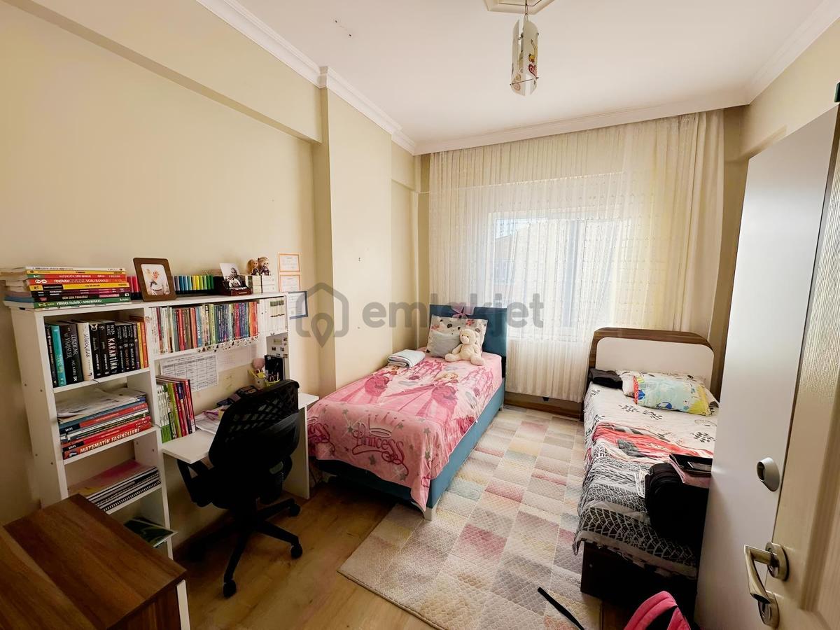 Cevherdudayev Mah.de Uçhisar Kalesi Manzaralı Satılık 3+1 Daire - 28
