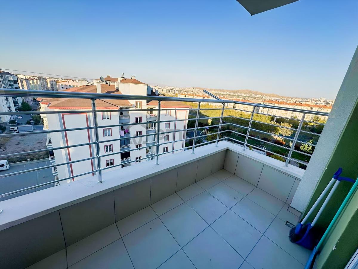 Cevherdudayev Mah.de Uçhisar Kalesi Manzaralı Satılık 3+1 Daire - 20