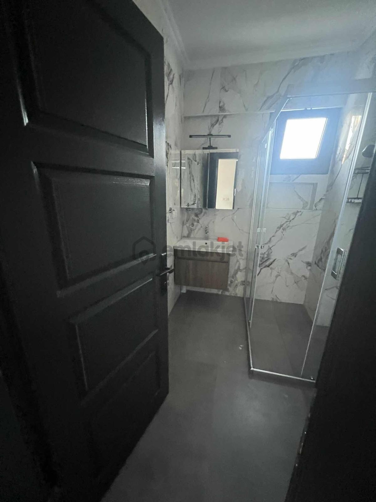 Akarca Mahallesinde Müstakil Girişli Kiralık 1+1 Daire - 15