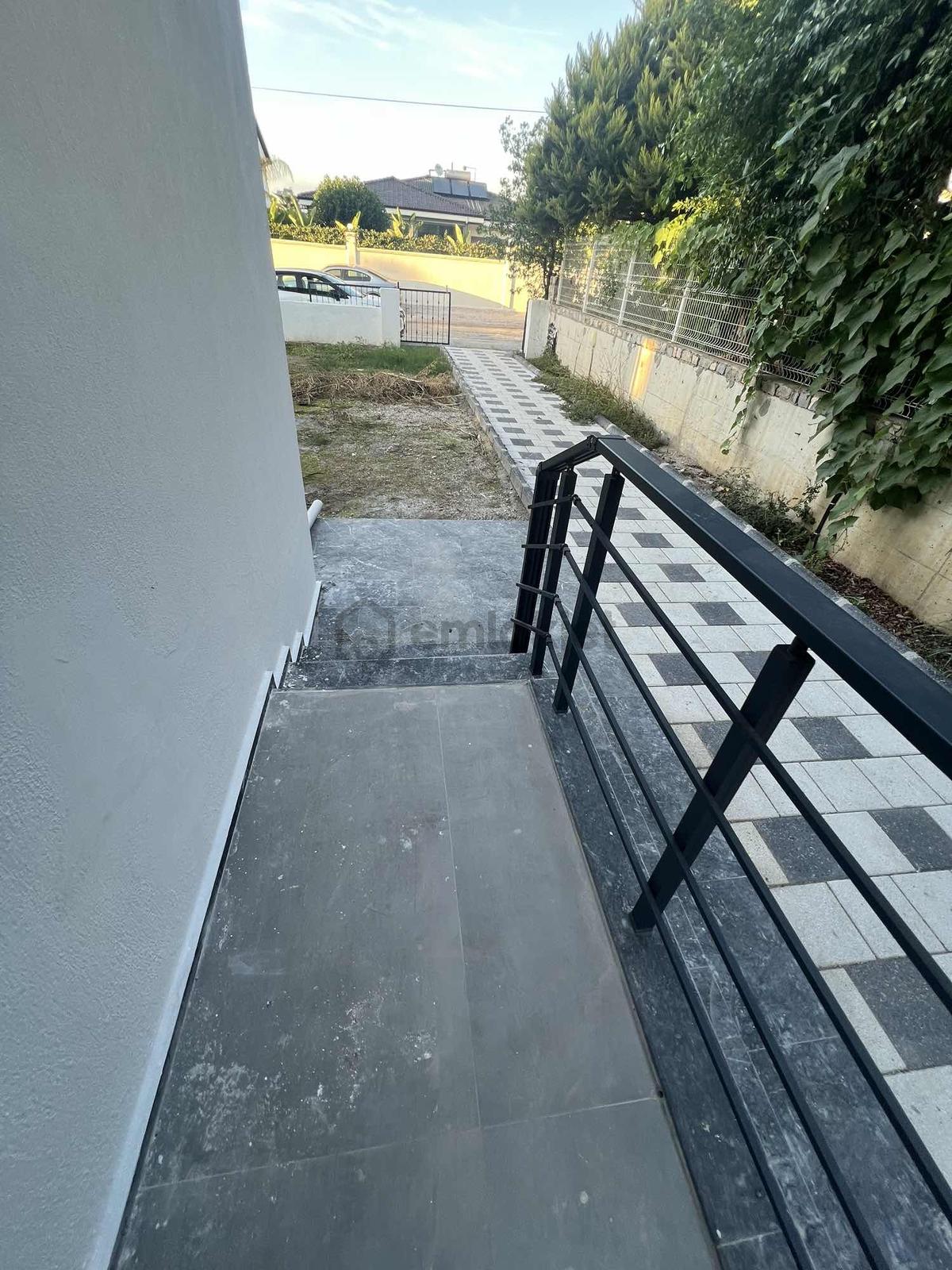 Akarca Mahallesinde Müstakil Girişli Kiralık 1+1 Daire - 4