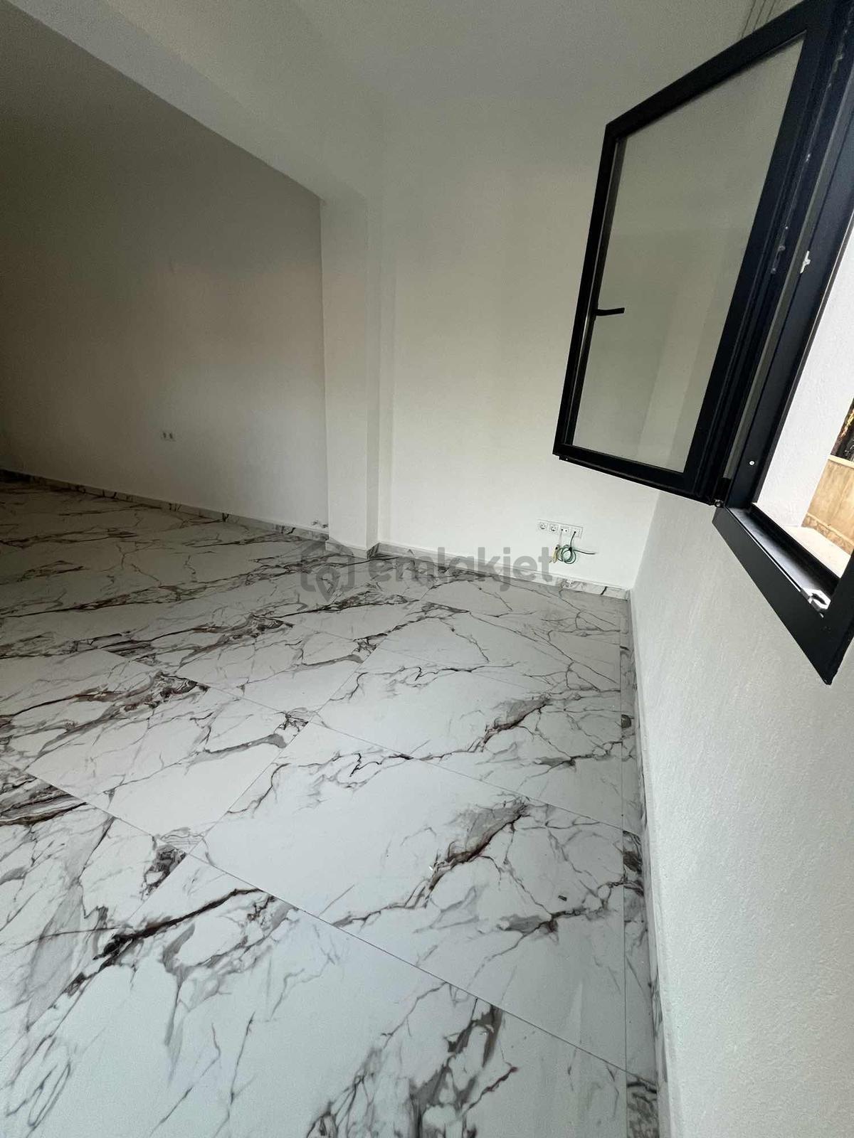 Akarca Mahallesinde Müstakil Girişli Kiralık 1+1 Daire - 7
