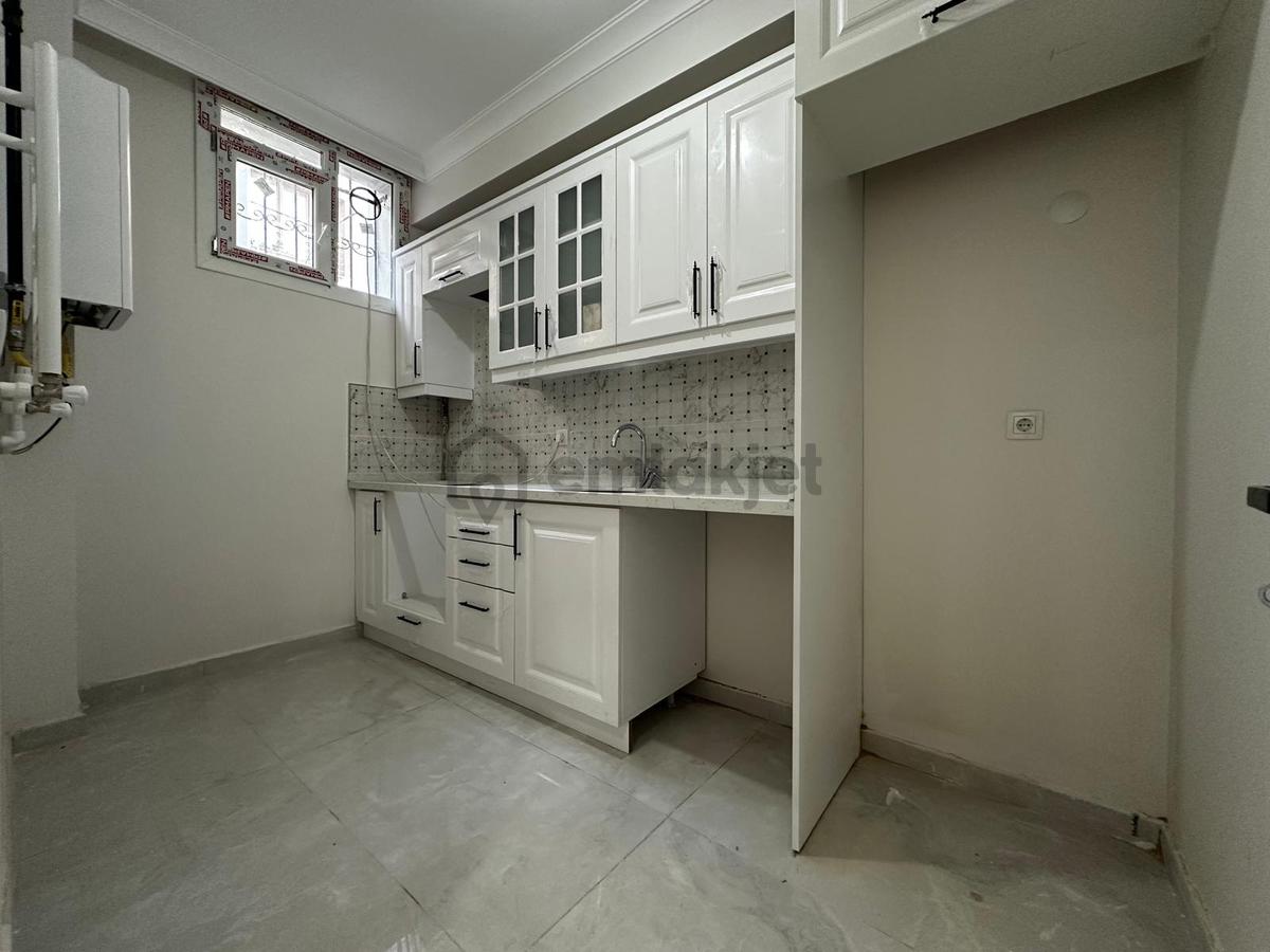 2+1 Bahçe Katı 40 M2 Bahçeli - 4