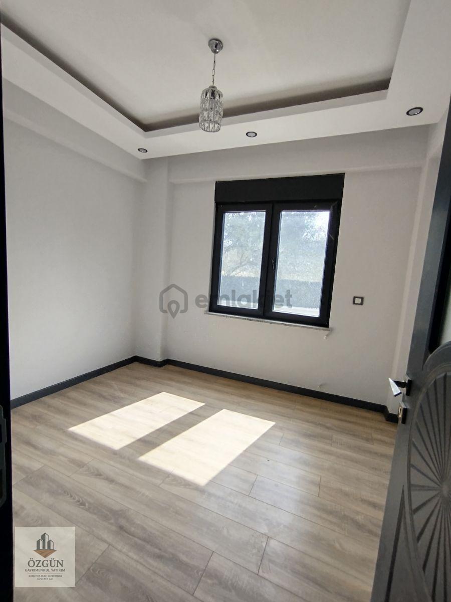 Özgünden İskelede 5+1 Bahçeli Tribleks Villa - 14