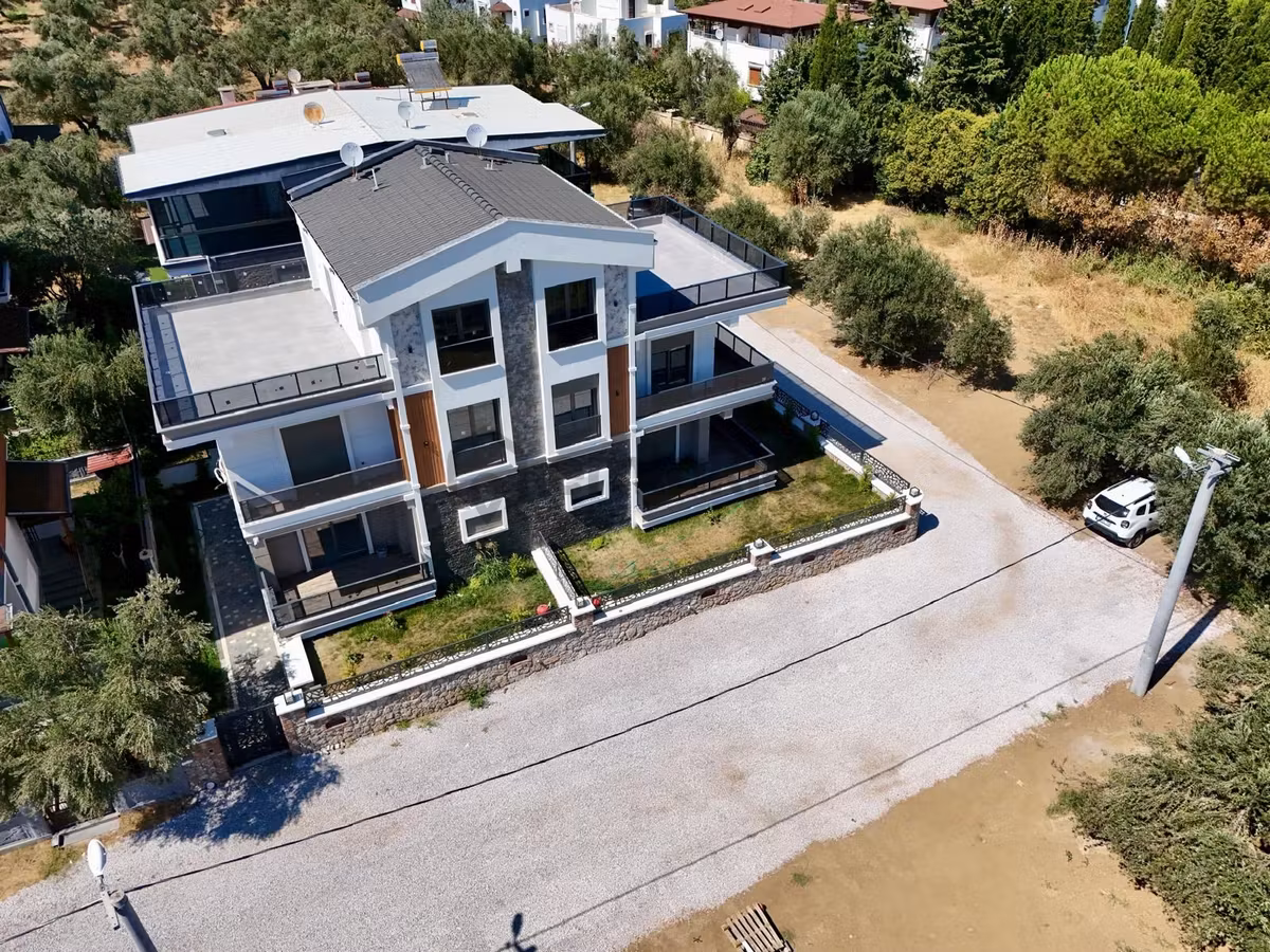 Aras Emlaktan Gürede Muhteşem Konumda 4+1 Villa - 43