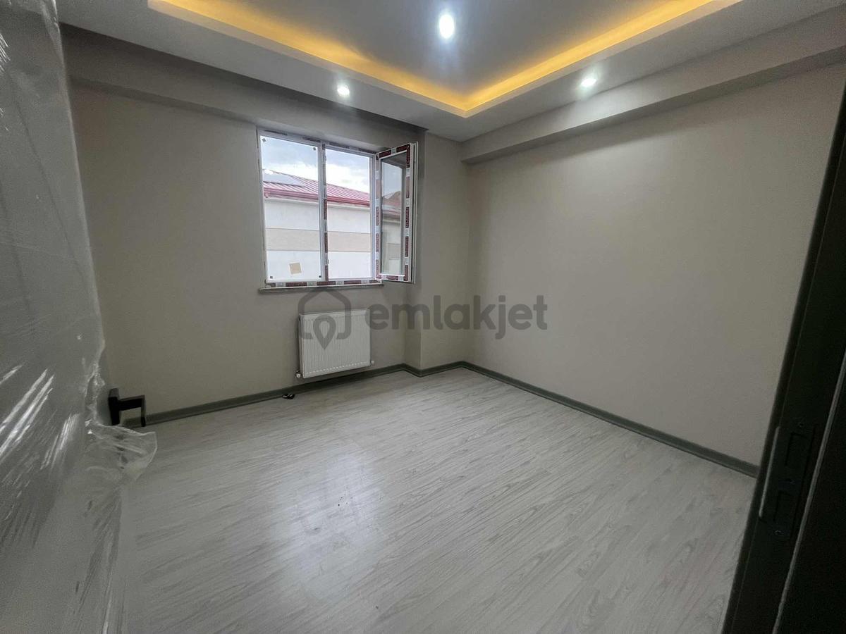Havalimanı Yolu Satılık Ultra Lüks 2+1 Daire - 3
