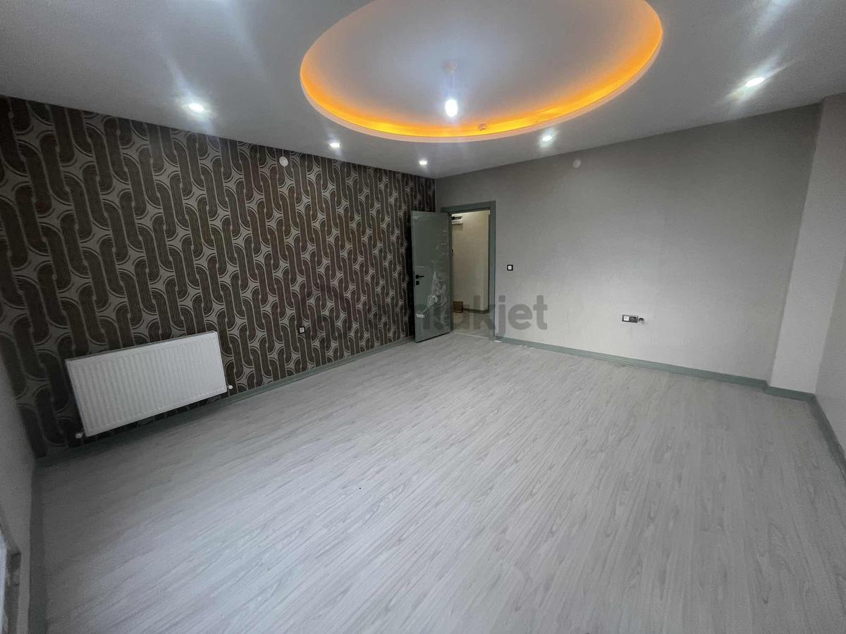 Havalimanı Yolu Satılık Ultra Lüks 2+1 Daire - 2