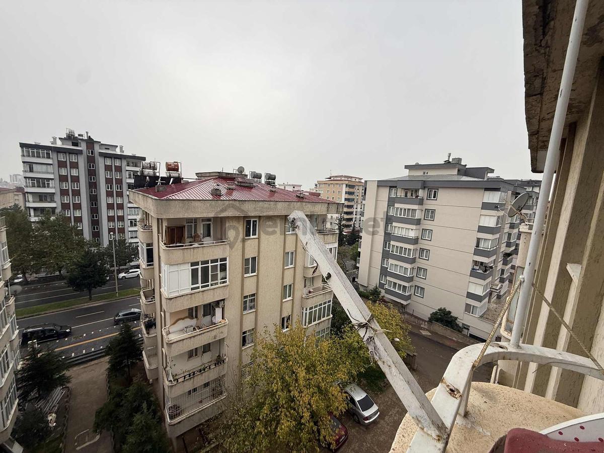 Satılık Geniş 2+1 Daire - 19