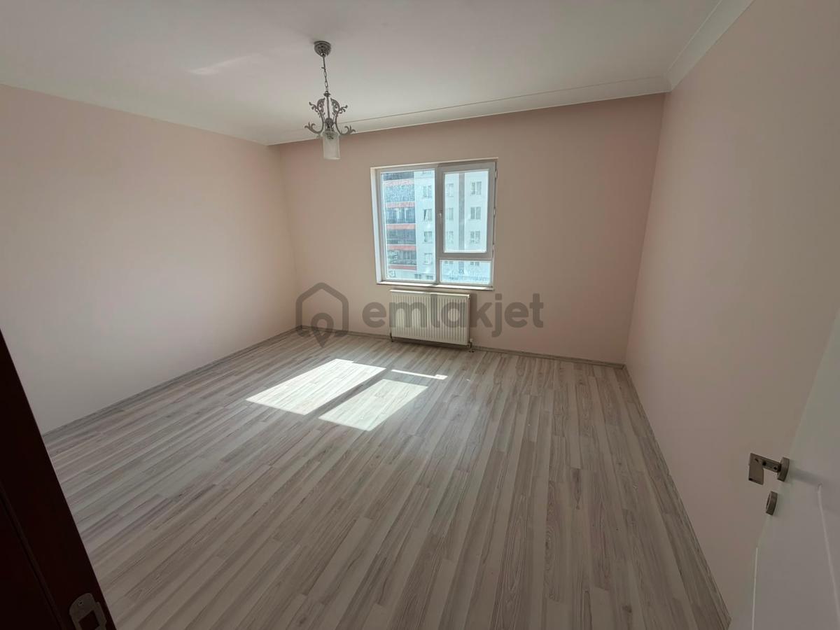 Mamak Kıbrısköy’de 3+1 Kiralık Lüks Daire - 15