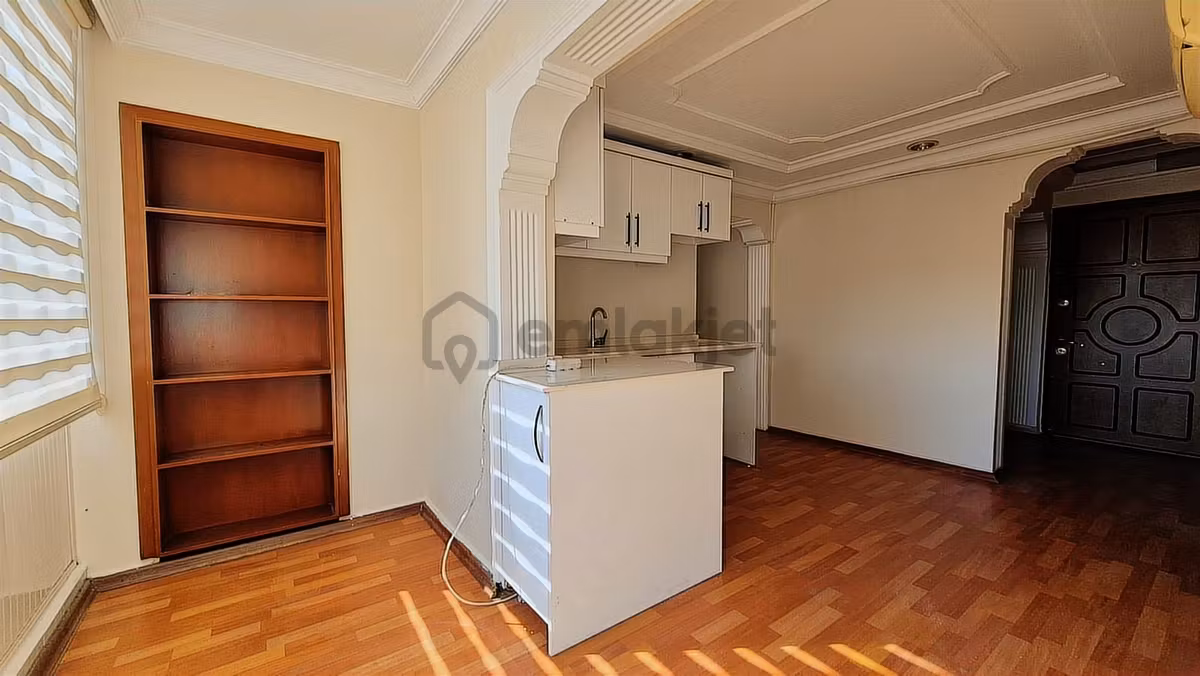 Özkanlarda Yaşar Üniversitesi Karşısı 2+1 Kiralık - 11
