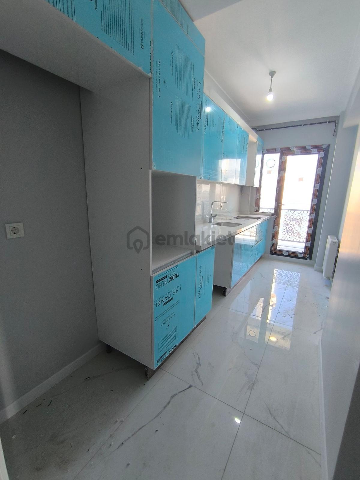 Yenibosna Otoparklı 2+1 Sıfır Lüxs Daireler - 4