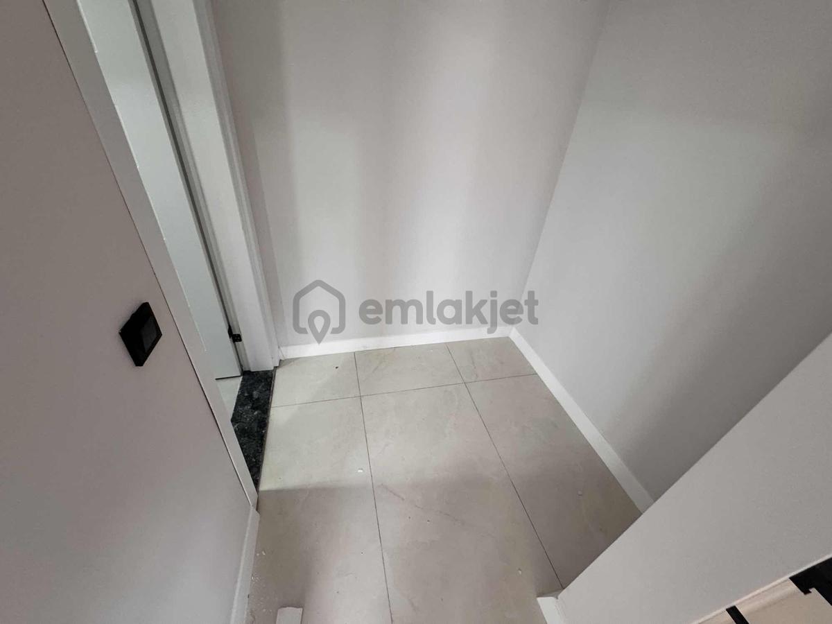 Tuzla Mahallesünde Satılık 3+1 Daire - 22
