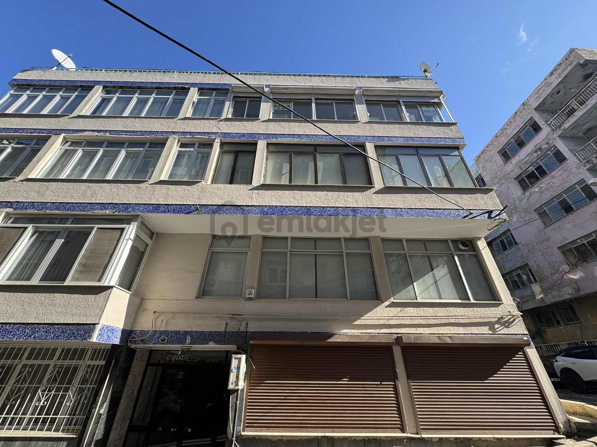 Msg'den Mithatpaşa Caddeye 50 Metre - Giriş Katı, Doğalgazlı 2+1 - 43