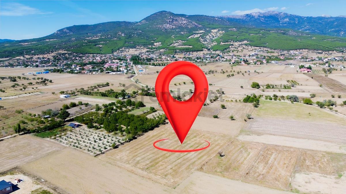 Burdur Bucak Ürkütlü Mh'de Satılık 7276m² Tarla