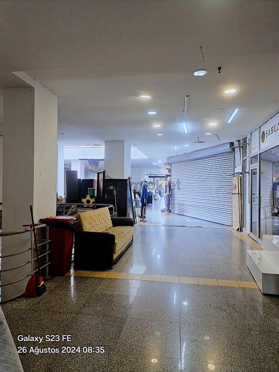 Dudullu Merkez De Metro Durağı Önünde Dervişoğlu Pasajında 25 M - 3