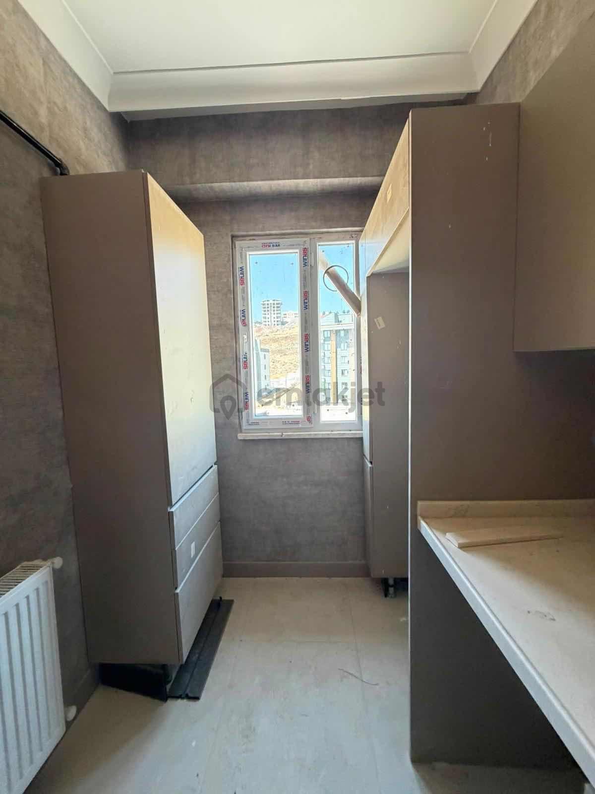 Yeşilloft'tan Kiralık 2+0 Daire - 5