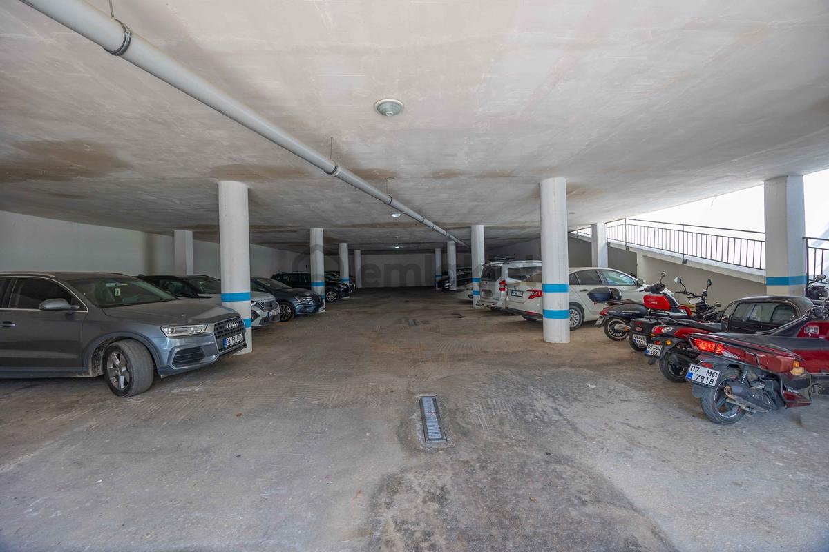 Kestel'de Denize 200 Metre | 3+1 Eşyalı Dubleks | 180 M² - 37