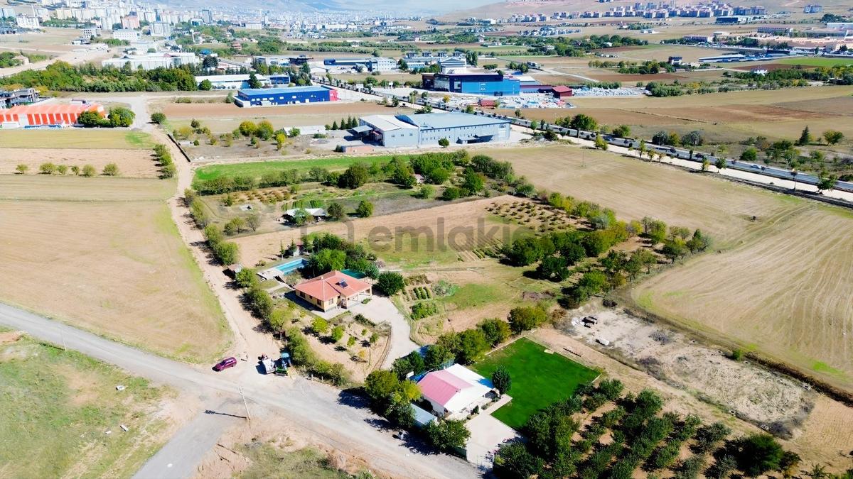 Adil Emlak'tan Malatya Yolunda Ticari 8 Kat İmarlı Arsa - 7