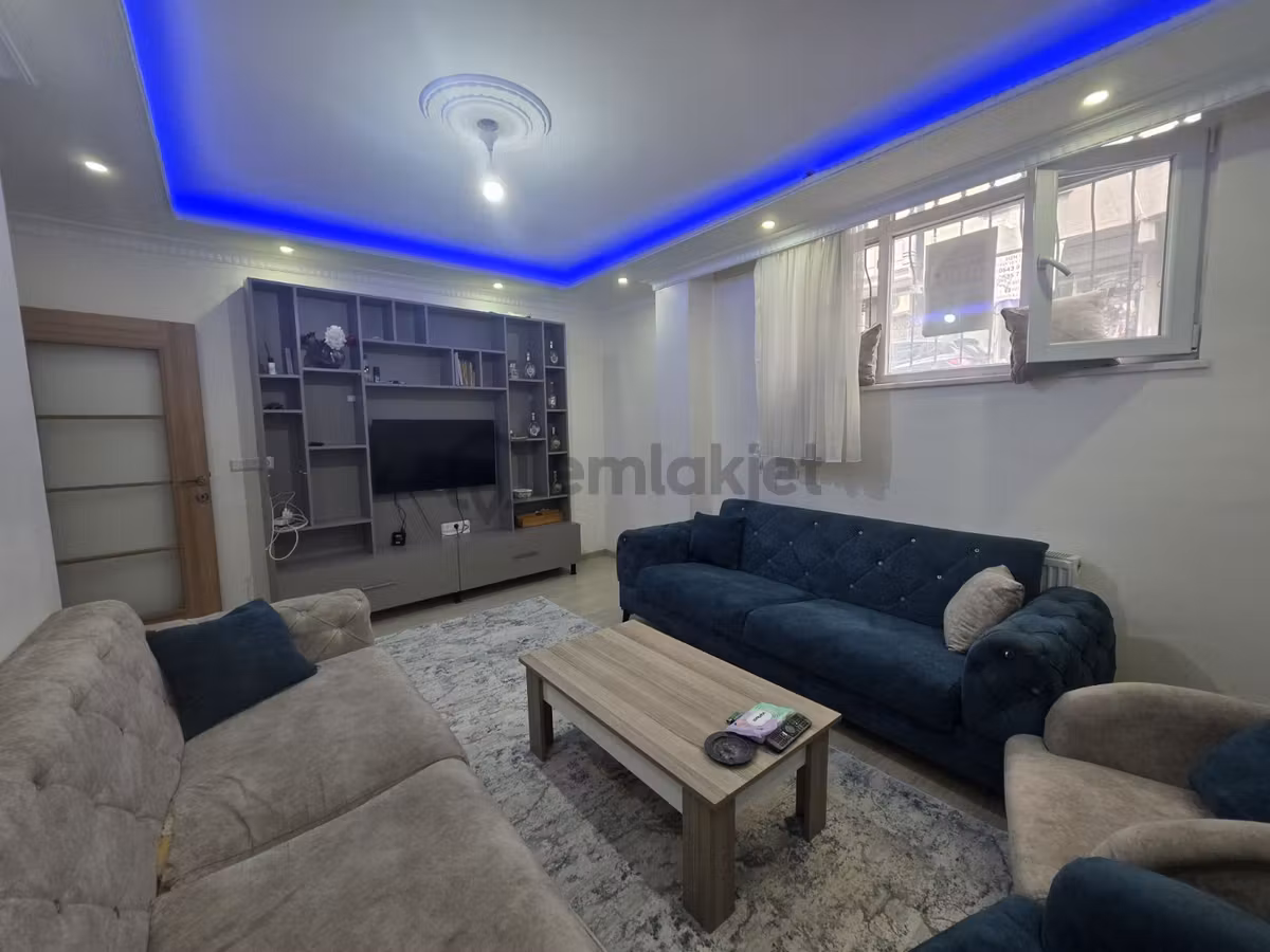 Esenler Fatih Mah Tabya'da Satılık 3+1 Bahçekat - 5