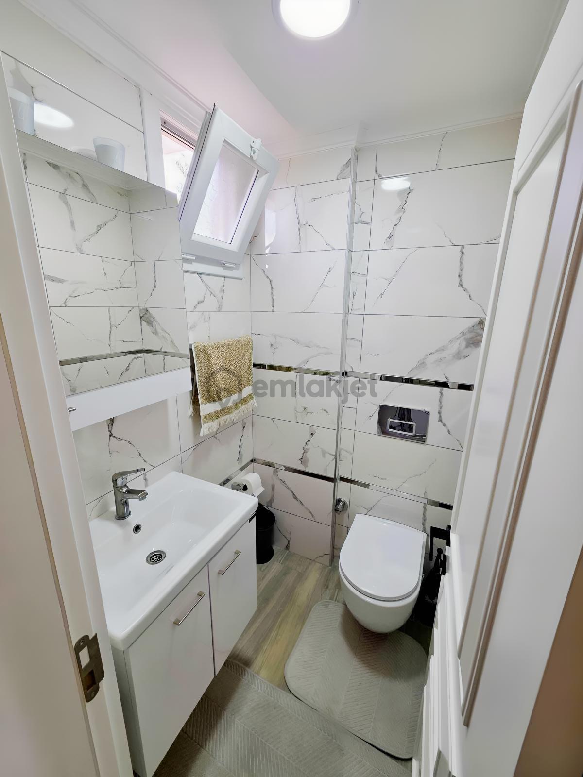 Marmaris Te Geniş Yaşam Alanlı Satılık Villa - 17