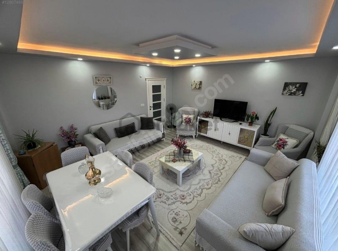 Yeni Mahallede Merkezi Konumda 3+1 Satılık Daire