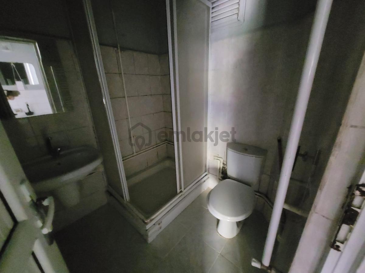 Yenimahallede Atatürk Bulvarı Üzerinde Kiralık 3+1 Daire - 22