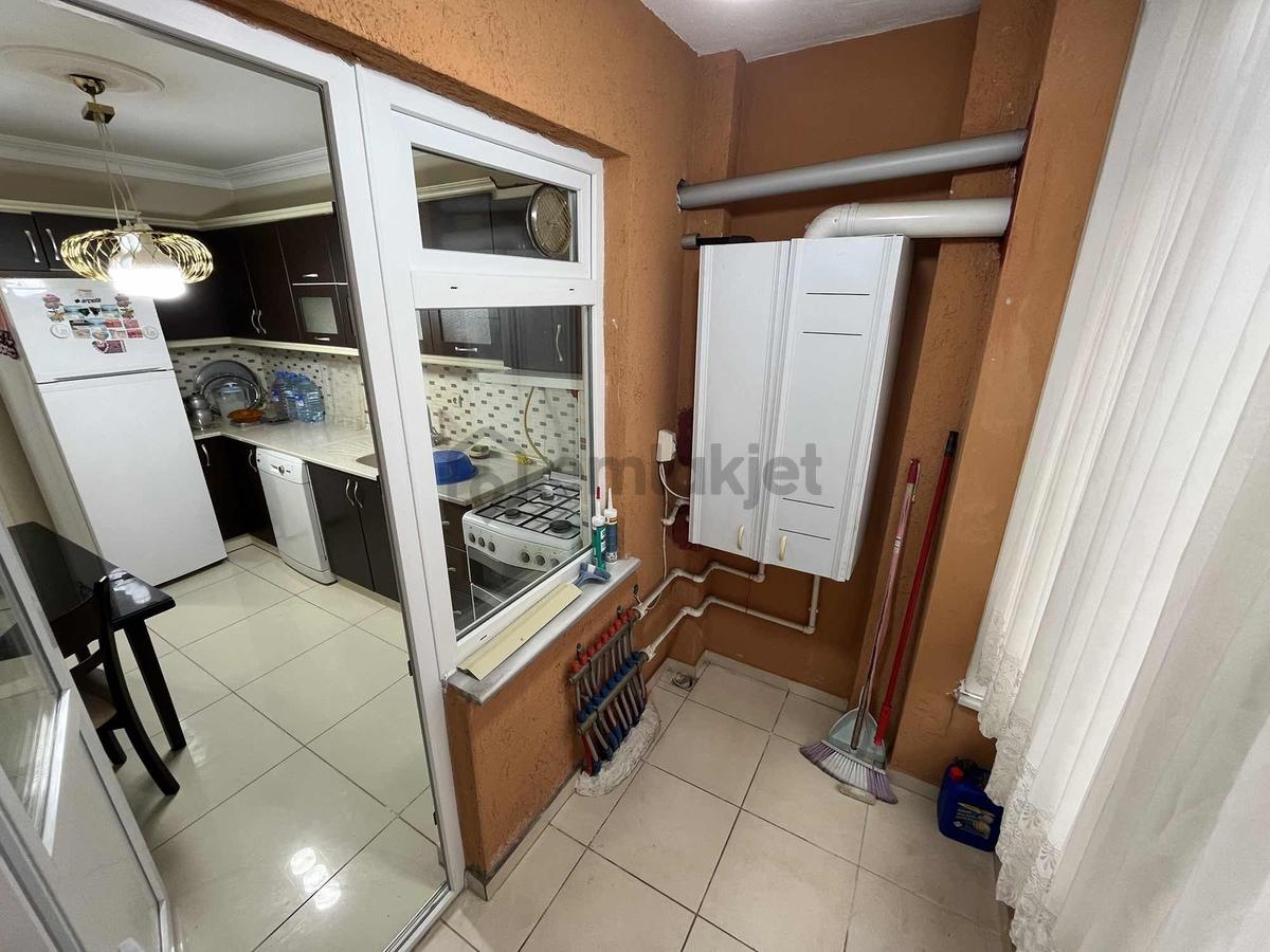 Muhittin Mah. 3+1 Ön Cephe Site İçi 150 M2 Daire - 23