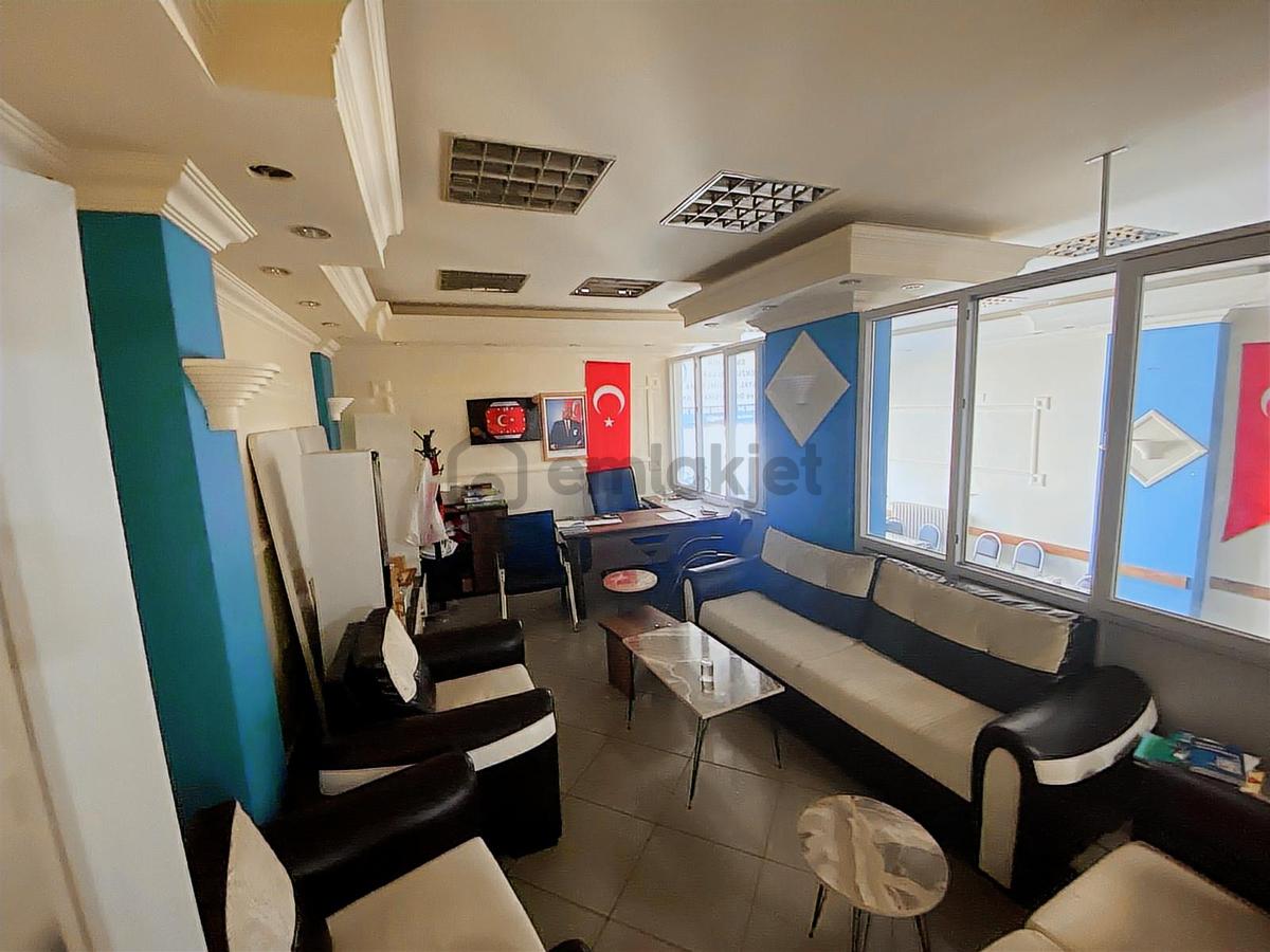Arifiye'de 160 Metrekare Satılık Dükkan - 11
