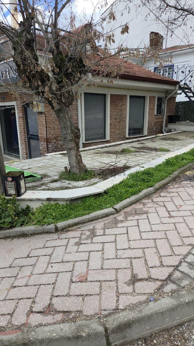 Cunudiye Mahallesi Köşe Konumda Satılık İşyeri - 12