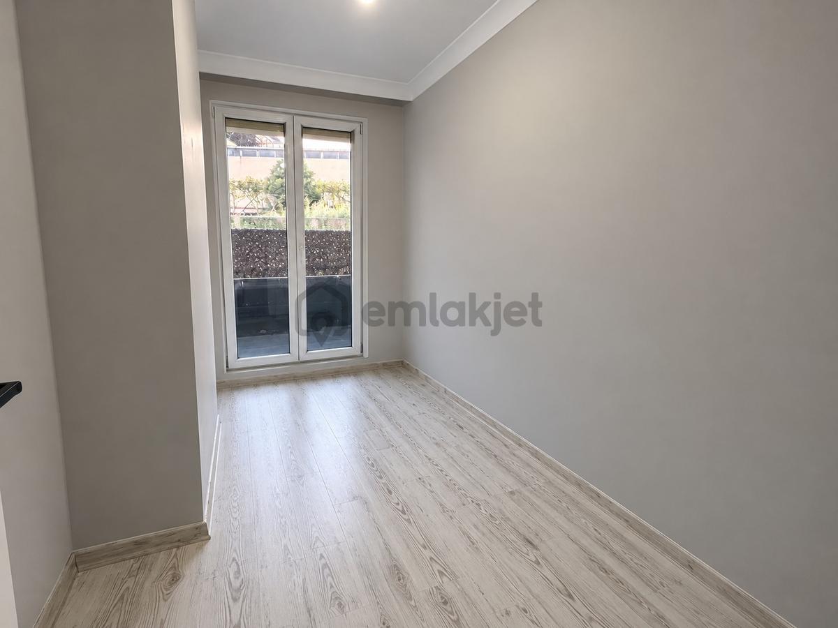 Reverans Rezidans 'ta Bahçe Kullanımlı 3+1 Kiralık Daire - 15