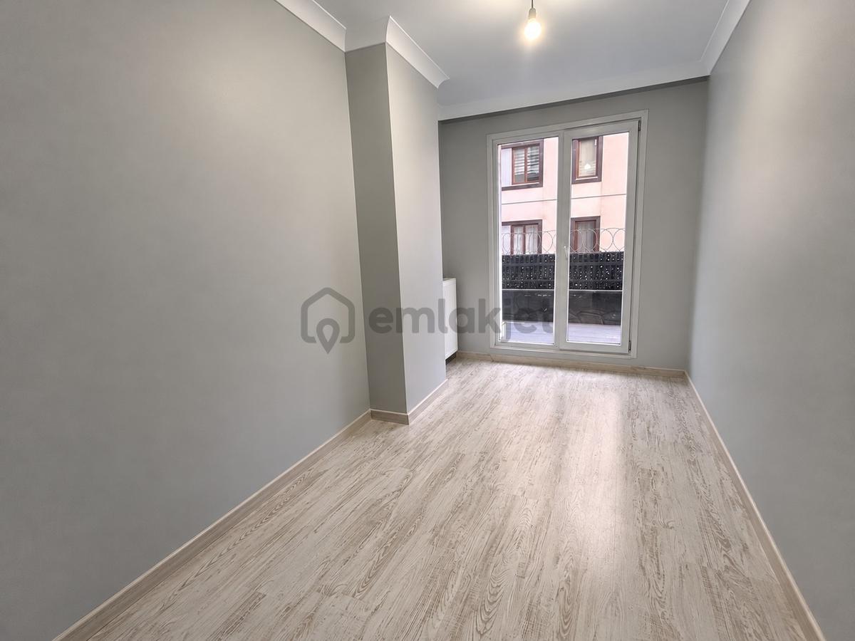 Reverans Rezidans 'ta Bahçe Kullanımlı 3+1 Kiralık Daire - 16