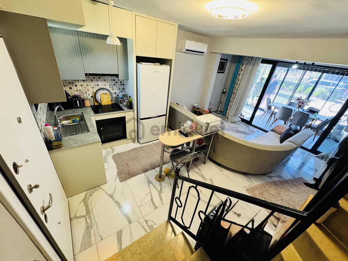 Çandarlı'da Eşyalı Denize Çok Yakın Satılık Villa - 32