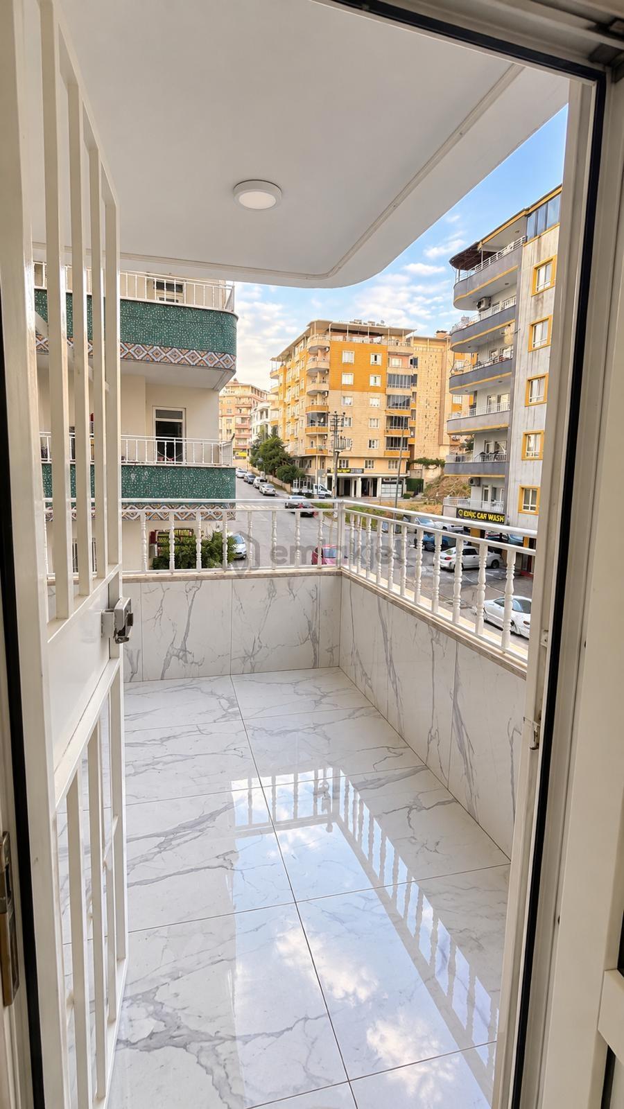 Batman Çamlıtepe Mahallesinde Satılık 4+1 Daire - 24