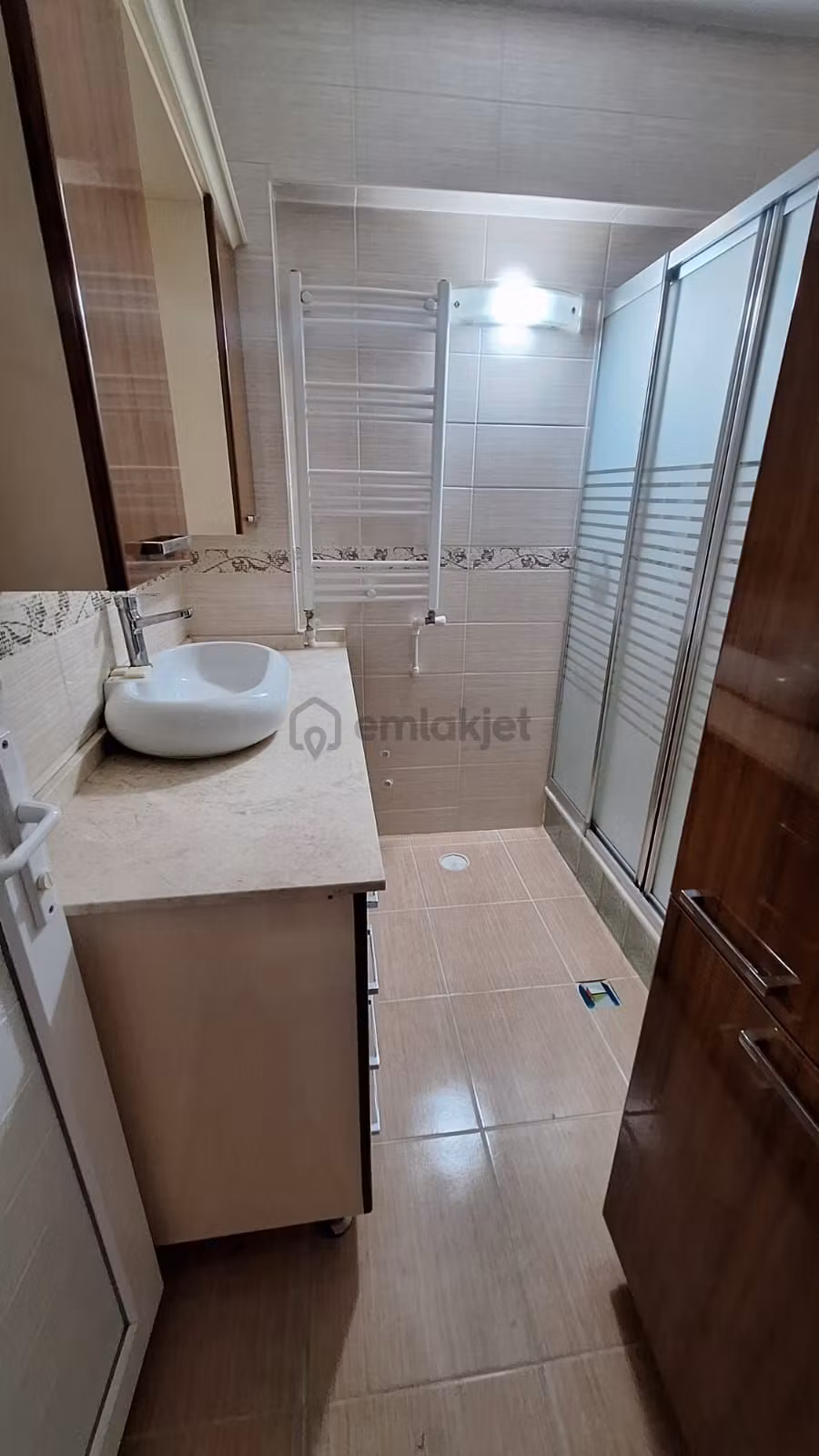 Yenigün Mah. 3+1 Arakat Kiralık Daire - 15
