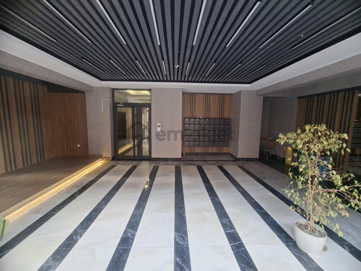Ned Çiçeklide 4+1 180m2 E.banyolu Güney Cephe Park Manzaralı - 2