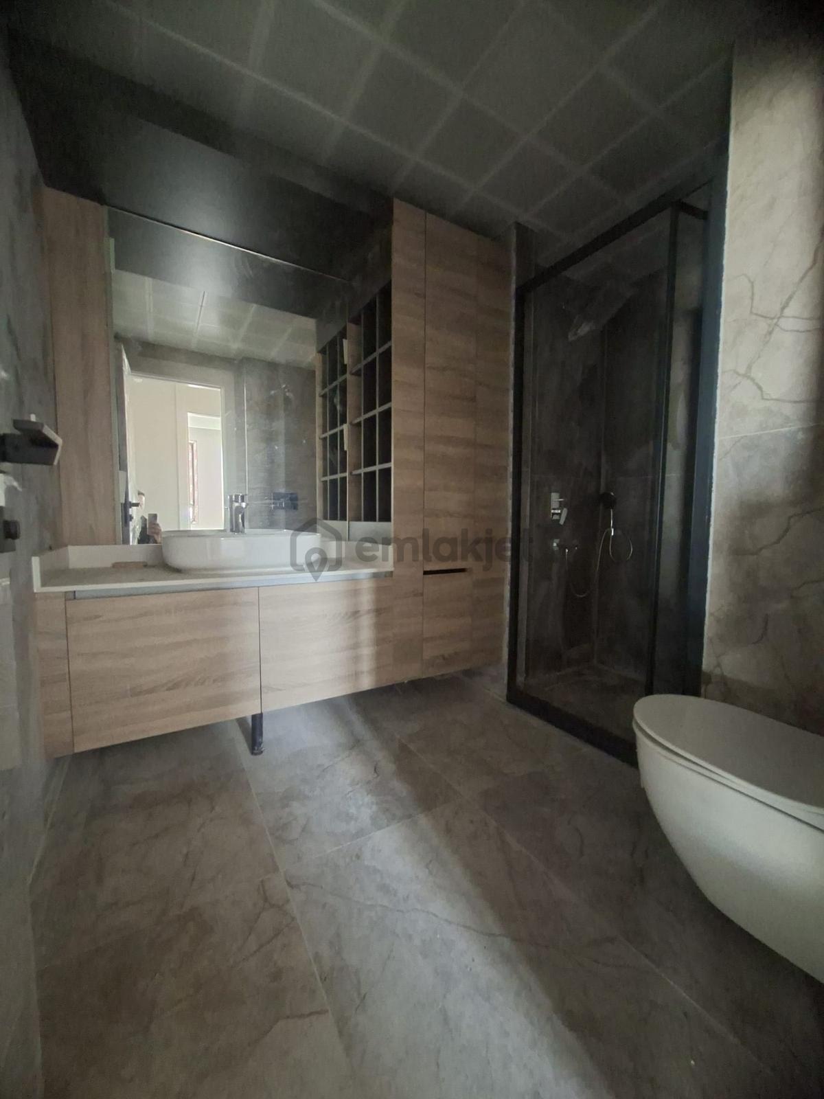 Ned Çiçeklide 4+1 180m2 E.banyolu Güney Cephe Park Manzaralı - 10