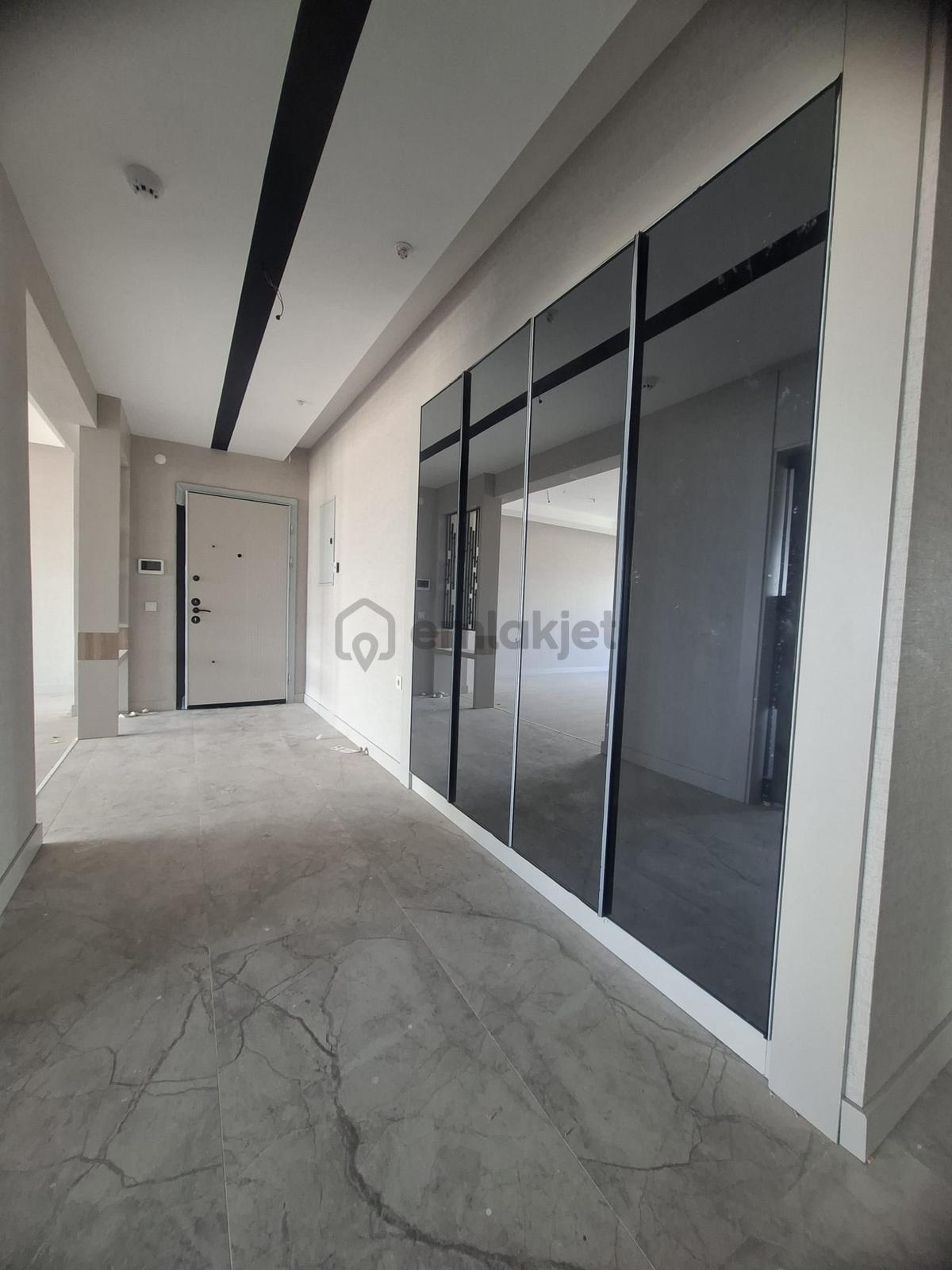 Ned Çiçeklide 4+1 180m2 E.banyolu Güney Cephe Park Manzaralı - 24