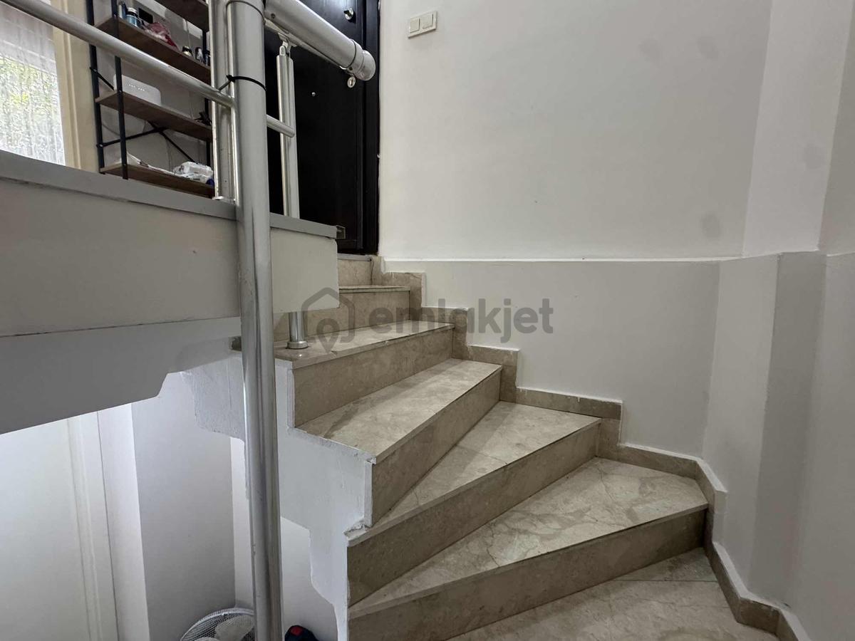 Muhteşem Konumda Eşyalı 3+1 Ters Dubleks Satılık - 12