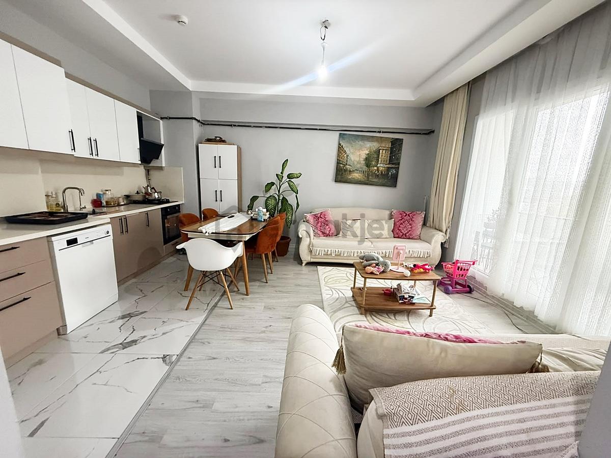 Metrobüse Marmara Park'a Komşu Site İçinde 2+1 Balkonlu Daire - 51